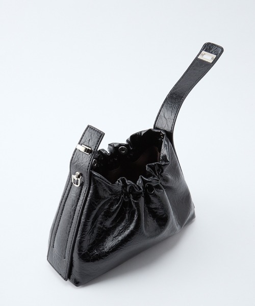 BONLECILL Marche(ボンルシールマルシェ)の「【BONLECILL Marche】2way ベルトグリップギャザーワンハンドルバッグ/ショルダーバッグ(ショルダーバッグ・レディース・ブラウン/バーガンディー/ブラック・FREE)」の17枚目の写真
