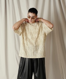 Aphlotus（アプロタス）の「ムラ染め クラッシュプリーツ H/S クルーネック プルオーバー（Tシャツ/カットソー）」