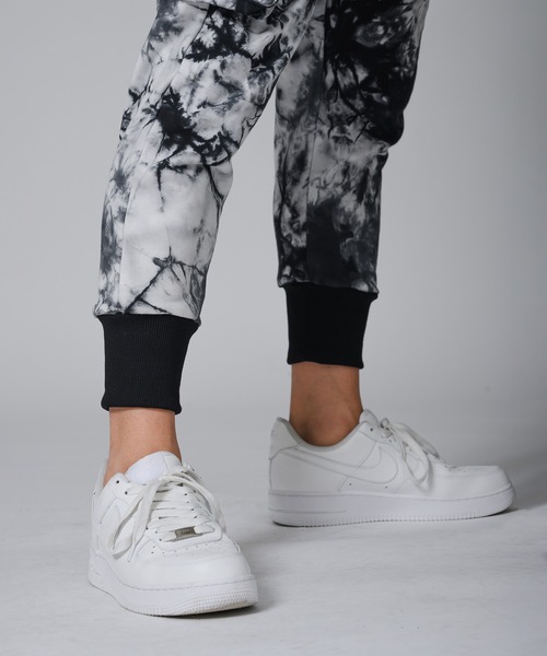 REGIEVO(レジエボ)の「カーゴサルエルパンツ(その他パンツ・メンズ・ブラック/グレー・LARGE/MEDIUM)」の15枚目の写真