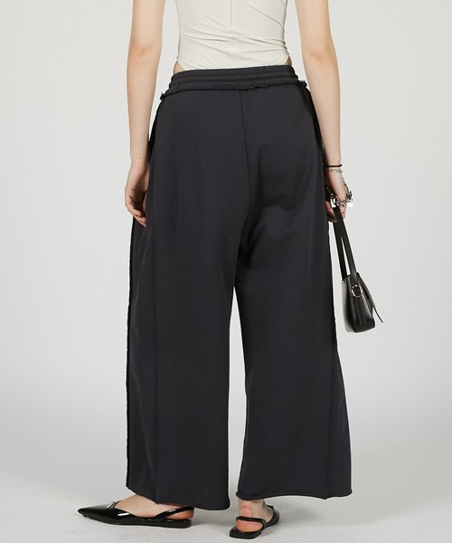 PRANK PROJECT（プランクプロジェクト）の「paragraphsロゴスウェットパンツ / Paragraphs Logo Sweatpants（スウェットパンツ・レディース・ホワイト/ライトイエロー/チャコールグレー・36/38）」の18枚目の写真