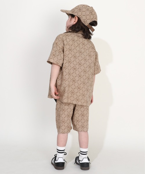 BABYDOLL（ベビードール）の「親子お揃い ロゴ総柄シャツ 0342K 【ボトムス別売】（シャツ/ブラウス・キッズ・ベージュ・100cm/130cm/120cm/110cm）」の4枚目の写真