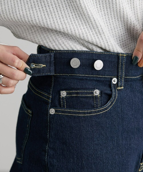 Soiunique（スワユニーク）の「サイドスリットストレートデニムパンツ　（ウエストボタン調節可能）　［Soiunique］（デニムパンツ・レディース・ブルー/ネイビー・M/L/LL）」の10枚目の写真