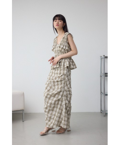 AZUL by moussy（アズールバイマウジー）の「タックドレープチェックスカート（スカート・レディース・ブラック系その他/ホワイト系その他・SMALL/MEDIUM）」の4枚目の写真