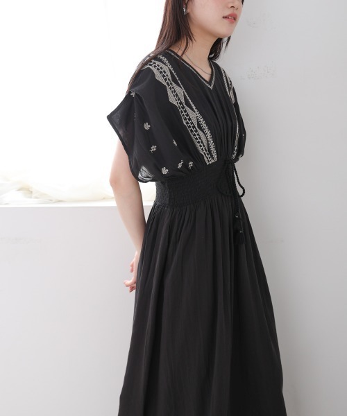 セール】【S・Mサイズ展開】フロント刺繍ウエストシャーリング