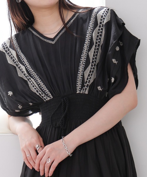 セール】【S・Mサイズ展開】フロント刺繍ウエストシャーリング