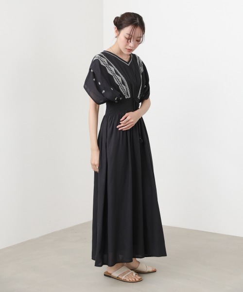 Bab(バブ)の「【選べるサイズ展開/二の腕カバー】フロント刺繍ウエストシャーリングワンピース(ワンピース・レディース・アイボリー/ミント/ラベンダー/イエロー/ブラック/グリーン/ピンク・S/M)」の20枚目の写真
