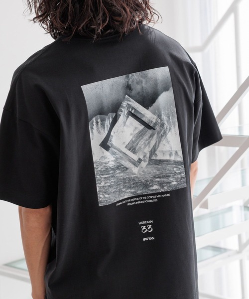 HEREIAM(ヘレイアム)の「【HEREIAM MEN】ユニセックス/吸水速乾&接触冷感/FORTH TEE(Tシャツ/カットソー・メンズ・ホワイト/ブラック/ライトピンク・MEDIUM/LARGE)」の1枚目の写真