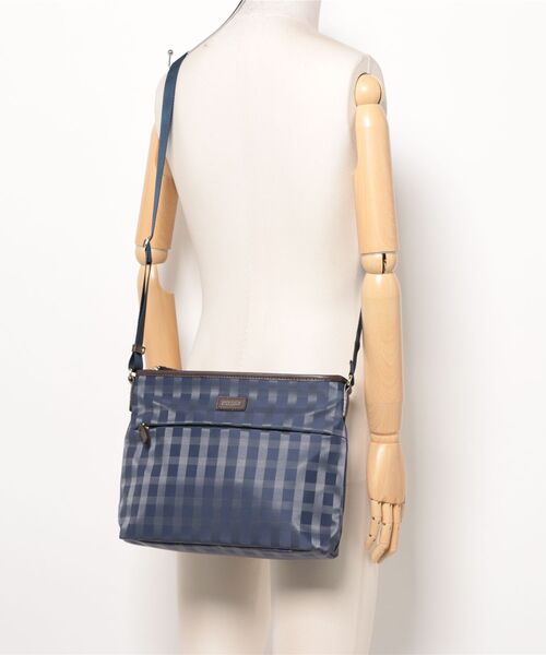 MACKINTOSH PHILOSOPHY(マッキントッシュ フィロソフィー)の「ショルダーバッグ アメリア2 68762(ショルダーバッグ・レディース・ネイビー/グレー・FREE)」の6枚目の写真