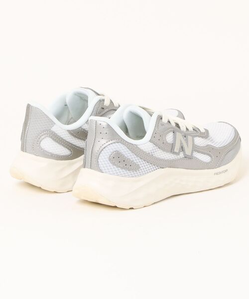 NEW BALANCE(ニューバランス)の「【New Balance】ニューバランス FRESH FORM ARISHI v4 TIRALUX(スニーカー・レディース・ホワイト×シルバー/ベージュ/ブラック/ホワイト×グレー・23.5cm/24.5cm/23.0cm/24.0cm/25.0cm/22.5cm)」の5枚目の写真