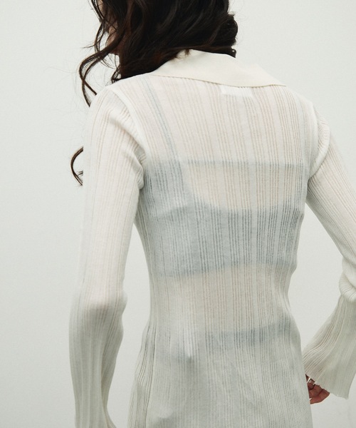 Lutim by u（ルチバイユー）の「Center Slit Sheer Rib Polo Collar Top / センタースリット・シアーリブポロ襟トップス（ニット/セーター・レディース・ホワイト/ブラック/グレイッシュベージュ・FREE）」の18枚目の写真