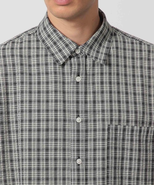 LAKOLE（ラコレ）の「シアサッカーチェックシャツ / 320213（シャツ/ブラウス・メンズ・ベージュ/チャコール/マルーン・MEDIUM/LARGE）」の12枚目の写真