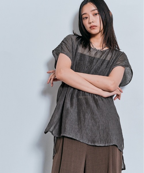 W:Huku（フーク）の「ランダム プリーツ ノースリーブ シフォン シアー ブラウス トップス / ノースリーブ フレンチスリーブ 袖なし（Tシャツ/カットソー・レディース・チャコール/テラコッタ/ブラック/オフホワイト・FREE）」の16枚目の写真