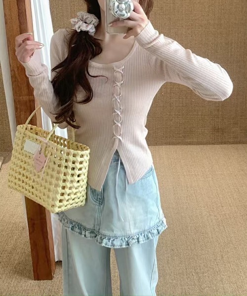 Jasmine Grandiflorum(ジャスミングランディフローラム)の「【Jasmine】レースアップニットプルオーバ チョーカー付き(ニット/セーター・レディース・ピンク/ブルー/アイボリー・FREE)」の13枚目の写真