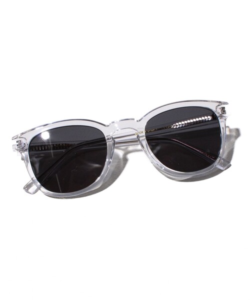 A.Kjaerbede（エキアビド）の「【A.kjaerbede/エキアビド】BATE サングラス（サングラス・メンズ・ゴールド/ブラック/クリア/グレー・FREE）」の4枚目の写真