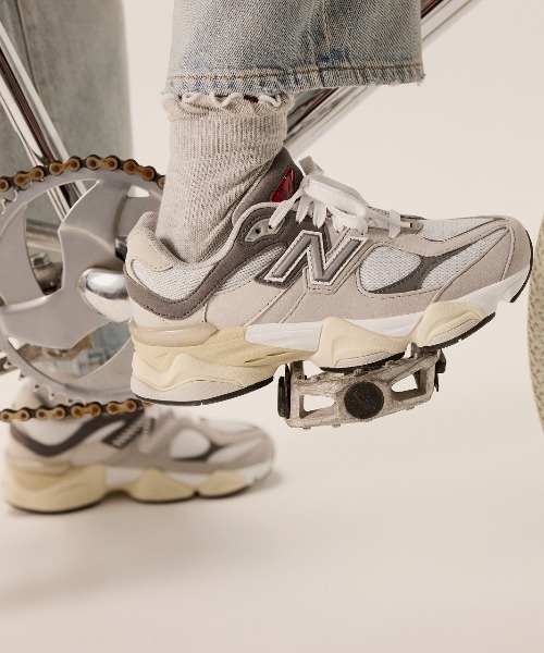 【関税込み】New Balance カーキ&グレー 9060 スニーカー 9060(スニーカー)|New Balance(ニューバランス)の