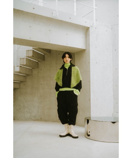 Knuth Marf(クヌースマーフ)の「cargo sweat pants(unisex)(スウェットパンツ・レディース・グレー/ブラック/アイボリー・MEDIUM/SMALL/X-SMALL)」の1枚目の写真