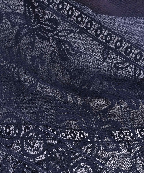 SHOO・LA・RUE(シューラルー)の「花柄レースポンチョ(ポンチョ・レディース・ブラック/オフホワイト/ネイビー/ナチュラル/マスタード・00)」の21枚目の写真