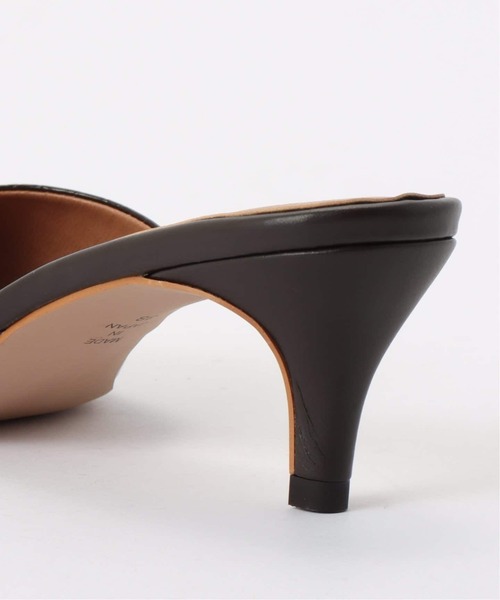 La TOTALITE（ラトータリテ）の「《追加》ANNISE./アニス クロコパターンミュール（サンダル・レディース・ブラウン・36/38/37）」の6枚目の写真