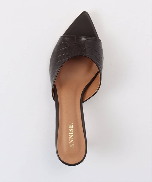 La TOTALITE（ラトータリテ）の「《追加》ANNISE./アニス クロコパターンミュール（サンダル・レディース・ブラウン・36/38/37）」の7枚目の写真