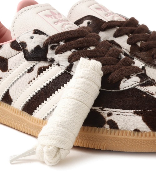 adidas(アディダス)の「adidas SAMBA OG W / アディダス サンバ オージー W(スニーカー・レディース・ブラウン・26.0cm/25.5cm/25.0cm/24.5cm/24.0cm/23.5cm/23.0cm/29.0cm/28.5cm/28.0cm/27.5cm/27.0cm/26.5cm/22.5cm)」の4枚目の写真