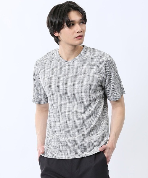 renoma(レノマ)の「【ストレッチ】レノマ オム 千鳥ジャガード Vネック半袖Tシャツ(Tシャツ/カットソー・メンズ・ホワイト/ブラック/ホワイト×ブラック・MEDIUM/LARGE/X-LARGE)」の2枚目の写真