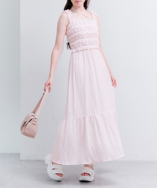 OLIVE des OLIVE(オリーブデオリーブ)の「フリルシャーリングワンピース(ワンピース・レディース・ネイビー/オフホワイト/サックスブルー/ピンク・SMALL/MEDIUM)」の4枚目の写真