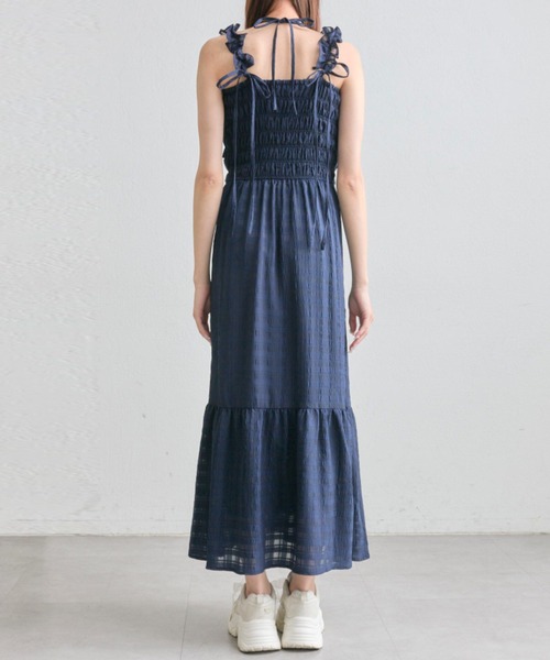 OLIVE des OLIVE(オリーブデオリーブ)の「フリルシャーリングワンピース(ワンピース・レディース・ネイビー/オフホワイト/サックスブルー/ピンク・SMALL/MEDIUM)」の7枚目の写真