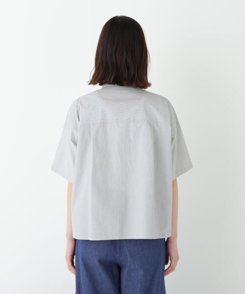 human woman(ヒューマンウーマン)の「◆コットンストライプボックスシャツ(シャツ/ブラウス・レディース・ブラック系その他3/A/ブルー系その他3・MEDIUM)」の7枚目の写真