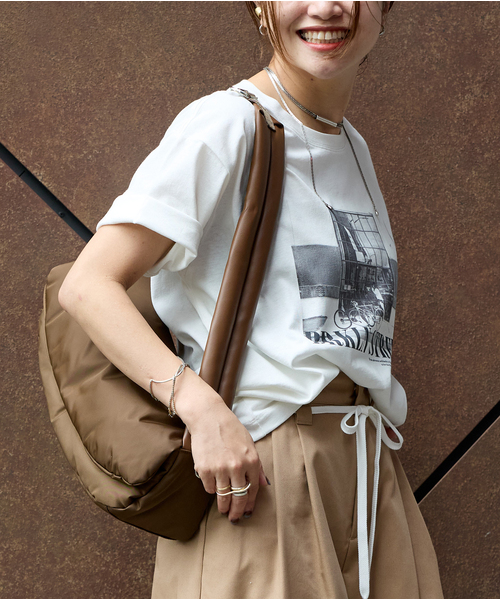 JOURNAL STANDARD(ジャーナルスタンダード)の「汗ジミ防止天竺プリントT(Tシャツ/カットソー・レディース・ホワイト系その他/ブラック系その他/チャコールグレー・FREE)」の13枚目の写真