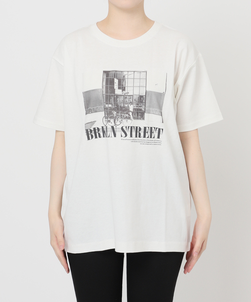 JOURNAL STANDARD(ジャーナルスタンダード)の「汗ジミ防止天竺プリントT(Tシャツ/カットソー・レディース・ホワイト系その他/ブラック系その他/チャコールグレー・FREE)」の11枚目の写真