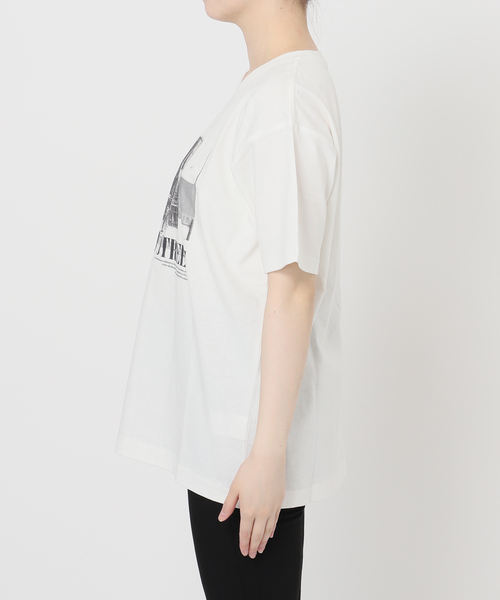 JOURNAL STANDARD(ジャーナルスタンダード)の「汗ジミ防止天竺プリントT(Tシャツ/カットソー・レディース・ホワイト系その他/ブラック系その他/チャコールグレー・FREE)」の16枚目の写真
