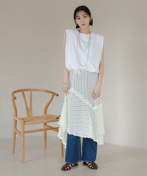 LOWRYS FARM（ローリーズファーム）の「バルーンプルオーバーフレンチスリーブ　574769（Tシャツ/カットソー・レディース・エンジ/チャコールグレー/オフホワイト・FREE）」の5枚目の写真