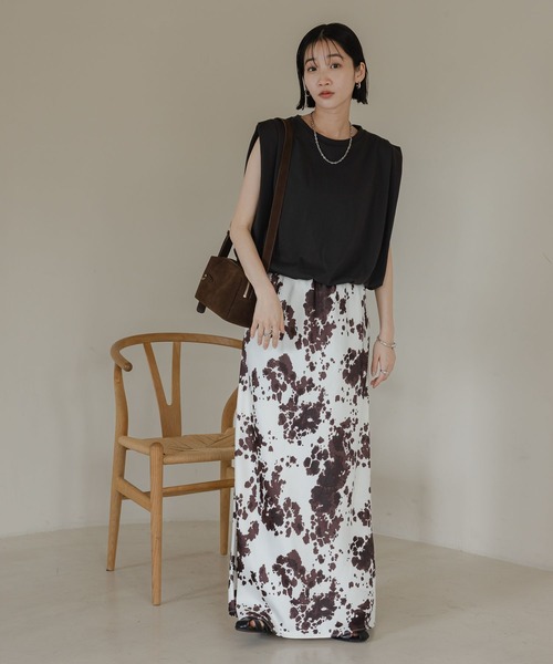 LOWRYS FARM（ローリーズファーム）の「バルーンプルオーバーフレンチスリーブ　574769（Tシャツ/カットソー・レディース・エンジ/チャコールグレー/オフホワイト・FREE）」の10枚目の写真