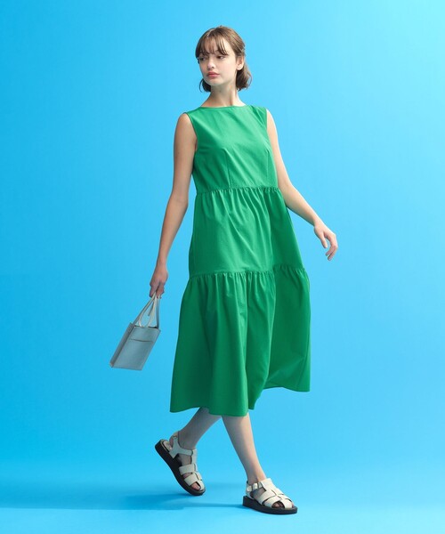 MACKINTOSH PHILOSOPHY(マッキントッシュ フィロソフィー)の「サマーサッカーティアードワンピース(ワンピース・レディース・ベージュ/ブラック/グリーン・38/34/36)」の4枚目の写真