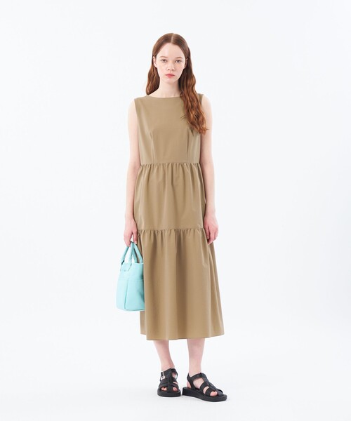 MACKINTOSH PHILOSOPHY(マッキントッシュ フィロソフィー)の「サマーサッカーティアードワンピース(ワンピース・レディース・ベージュ/ブラック/グリーン・38/34/36)」の6枚目の写真