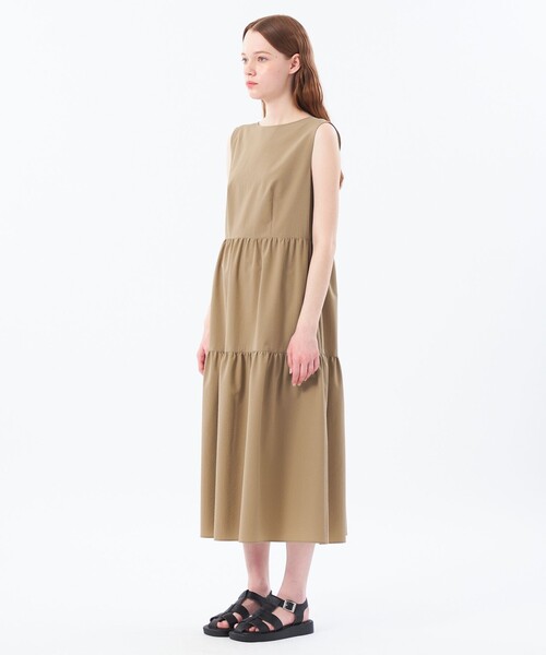 MACKINTOSH PHILOSOPHY(マッキントッシュ フィロソフィー)の「サマーサッカーティアードワンピース(ワンピース・レディース・ベージュ/ブラック/グリーン・38/34/36)」の9枚目の写真