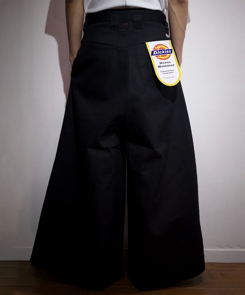 SHINYAKOZUKA（シンヤコヅカ）の「LOOSE WITH DICKIES　ISSUE7（チノパンツ・メンズ・ブラック/ダークグレー・S/M）」の7枚目の写真