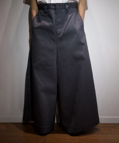 SHINYAKOZUKA（シンヤコヅカ）の「LOOSE WITH DICKIES　ISSUE7（チノパンツ・メンズ・ブラック/ダークグレー・S/M）」の9枚目の写真