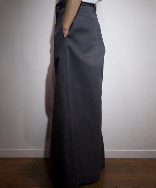 SHINYAKOZUKA（シンヤコヅカ）の「LOOSE WITH DICKIES　ISSUE7（チノパンツ・メンズ・ブラック/ダークグレー・S/M）」の10枚目の写真