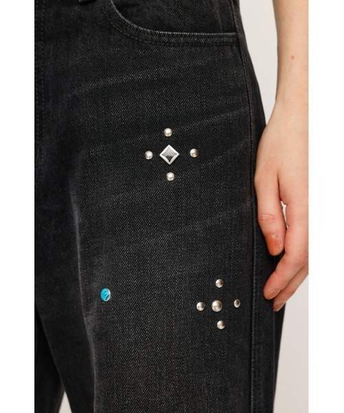 SLY（スライ）の「STUDS SEAM DESIGN FLARE PT-E スタッズ シームデザイン フレアパンツ イー 秋服（デニムパンツ・レディース・ブラック・1/2）」の10枚目の写真
