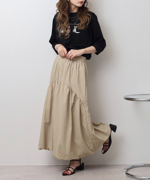 BRODIAEA(ブローディア)の「BRODIAEA スパンコール ネコデザインカットソー(Tシャツ/カットソー・レディース・ブルーグリーン/グレイッシュベージュ/ブラック/オレンジ・40)」の7枚目の写真