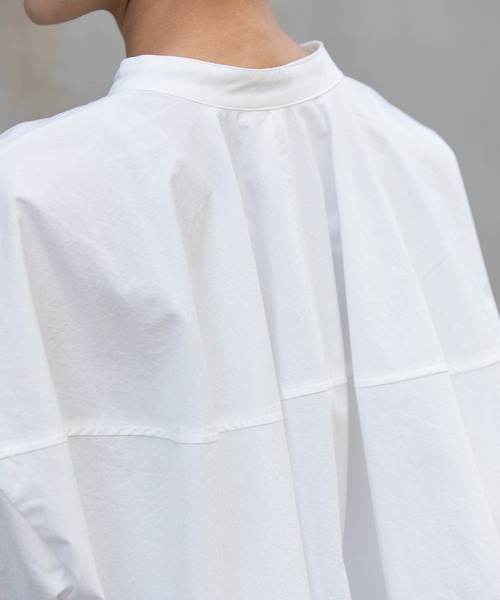 Munich（ミューニック）の「コットンブロードクロップド2wayブラウス（シャツ/ブラウス・レディース・ホワイト/ベージュ/ブラック・FREE）」の21枚目の写真