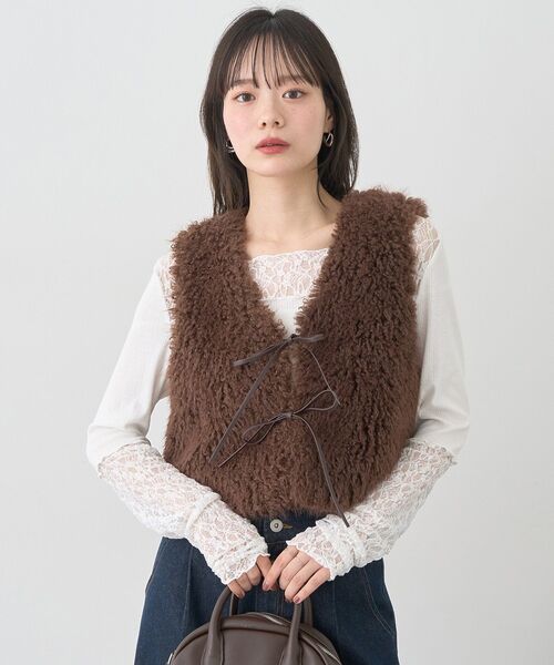 earth music&ecology（アースミュージックアンドエコロジー）の「レース×アイレットプルオ－バー（Tシャツ/カットソー・レディース・その他14/ブラック/オフホワイト・FREE）」の12枚目の写真