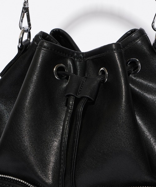 Chick（チック）の「Stud Design Pocket Backpack/スタッズデザインポケットバックパック（バックパック/リュック・レディース・ホワイト/ブラック・FREE）」の13枚目の写真