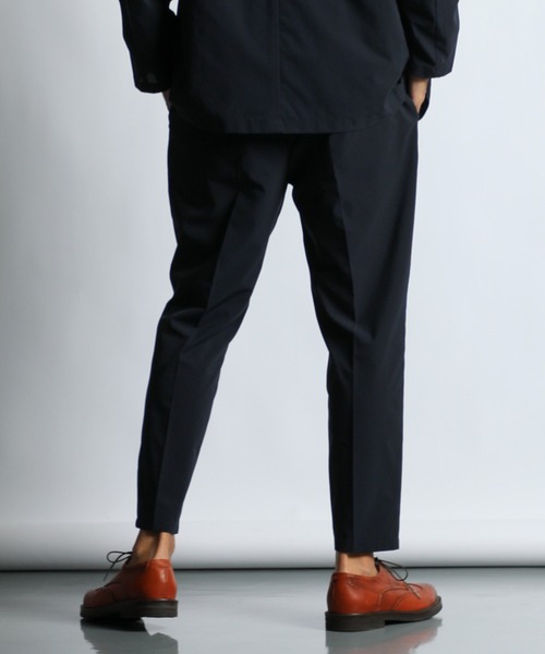 The DUFFER of ST.GEORGE(ザダファーオブセントジョージ)の「SETUP DOT MESH SLACKS:ドットメッシュ調 セットアップスラックス(スラックス・メンズ・ネイビー/チャコールグレー・SMALL/X-LARGE/LARGE/MEDIUM)」の8枚目の写真