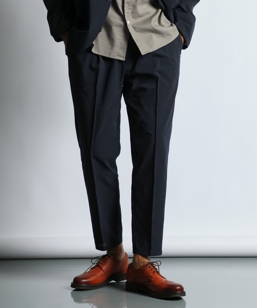 The DUFFER of ST.GEORGE(ザダファーオブセントジョージ)の「SETUP DOT MESH SLACKS:ドットメッシュ調 セットアップスラックス(スラックス・メンズ・ネイビー/チャコールグレー・SMALL/X-LARGE/LARGE/MEDIUM)」の5枚目の写真