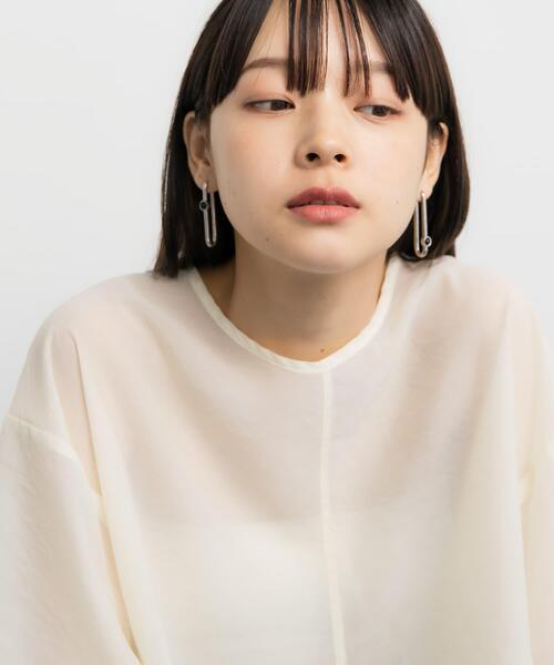 KBF(ケイビーエフ)の「オーバルピアス(ピアス(両耳用)・レディース・シルバー・ONE)」の5枚目の写真