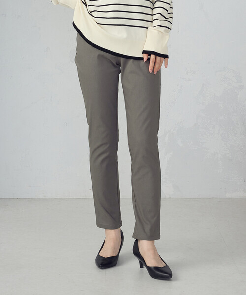 COMME CA ISM（コムサイズム）の「【美しいベーシックパンツ】裏起毛　ハイテンションパンツ（その他パンツ・レディース・ベージュ/ダークブラウン/ブラック/グレイッシュベージュ・MEDIUM/SMALL/X-SMALL/XX-SMALL/XX-LARGE/X-LARGE/LARGE）」の5枚目の写真