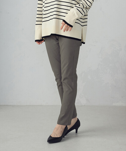 COMME CA ISM（コムサイズム）の「【美しいベーシックパンツ】裏起毛　ハイテンションパンツ（その他パンツ・レディース・ベージュ/ダークブラウン/ブラック/グレイッシュベージュ・MEDIUM/SMALL/X-SMALL/XX-SMALL/XX-LARGE/X-LARGE/LARGE）」の7枚目の写真