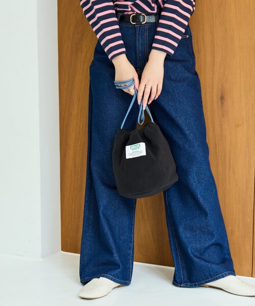 FREAK'S STORE（フリークスストア）の「限定展開 DISCUS ATHLETIC × FREAK'S STORE/ディスカス アスレチック 別注 フリース 配色 巾着 バッグ（ショルダーバッグ・レディース・ブラック/グレー/ネイビー・ONE SIZE）」の2枚目の写真